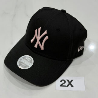 2X หมวก New Era สีดำ