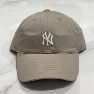หมวก NY แบรนด์ MLB Korea สีเบจ (3)